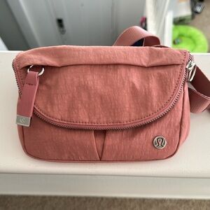 Lululemon belt bag